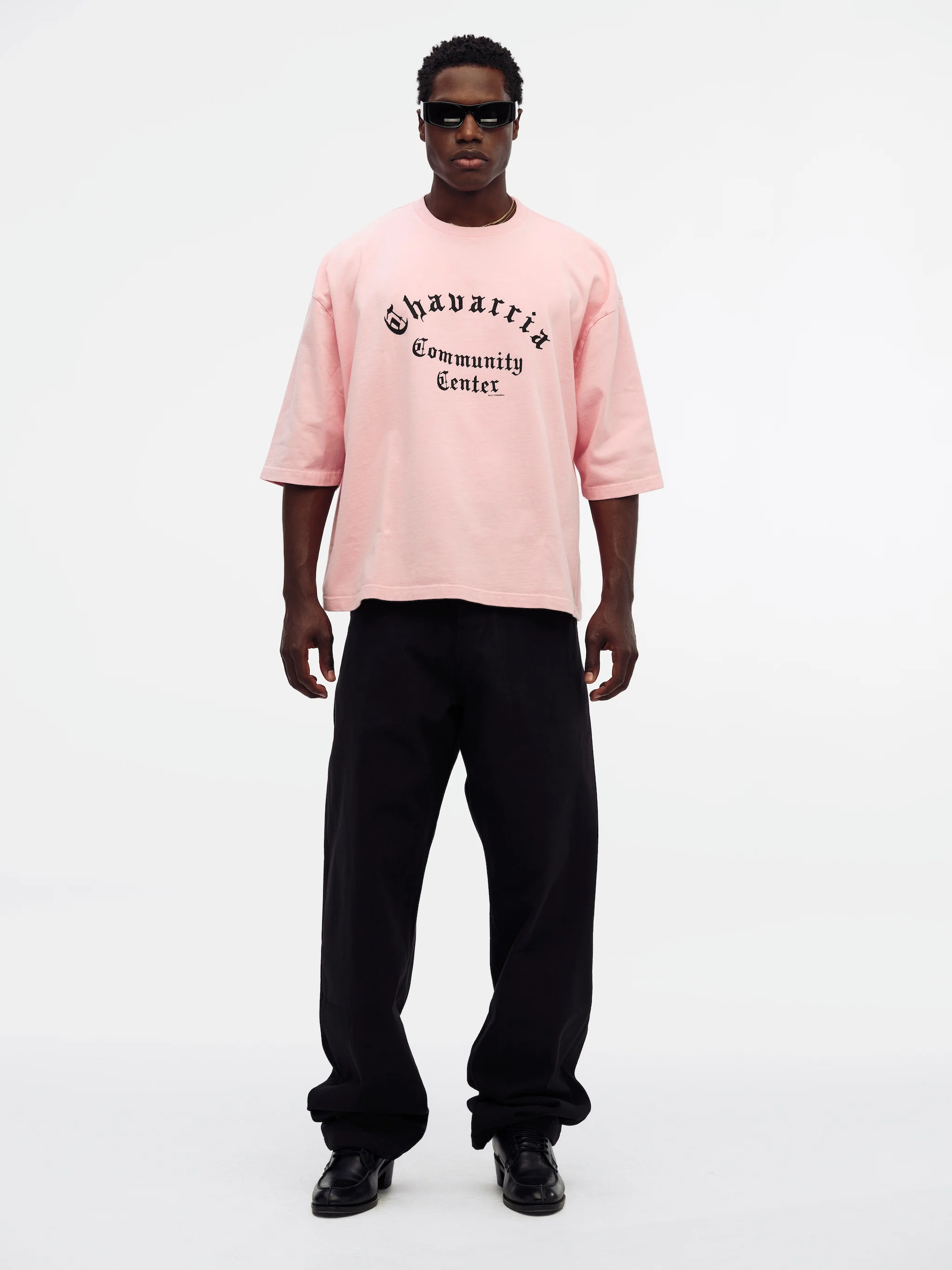 CHAVARRIA COMMUNITY CENTER - BUFFALO TEE - CHICLE - Image 3