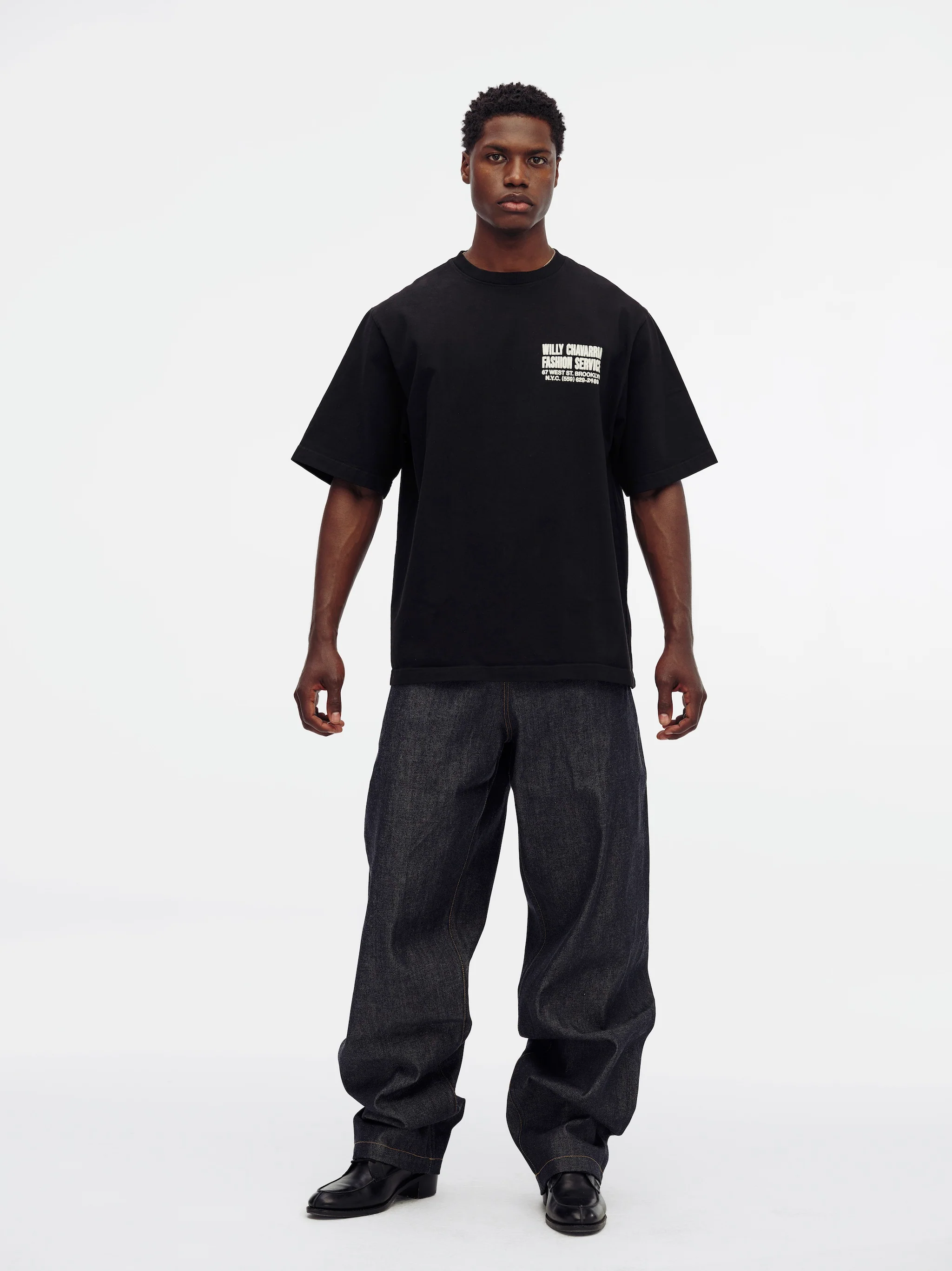 "FASHION SERVICES" - STANDARD TEE - BLACK
